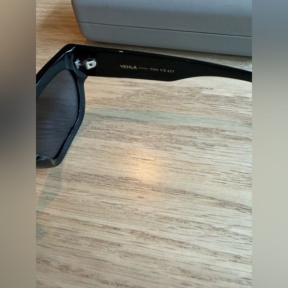 VEHLA Finn Black Smoke - Picture 3 of 6